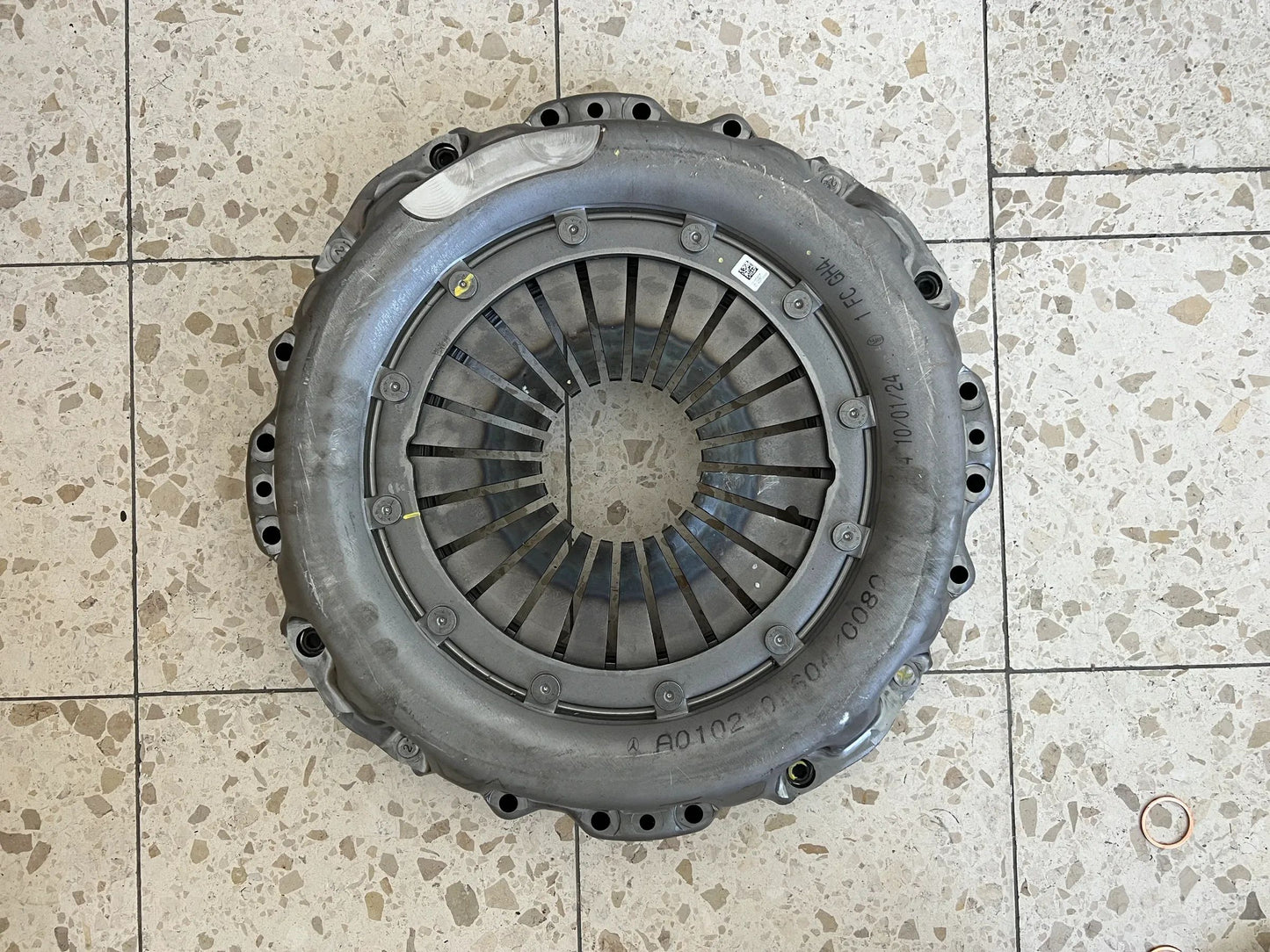 Original Mercedes-Benz ACTROS KUPPLUNG DRUCK SCHEIBE A0102502604 NEU