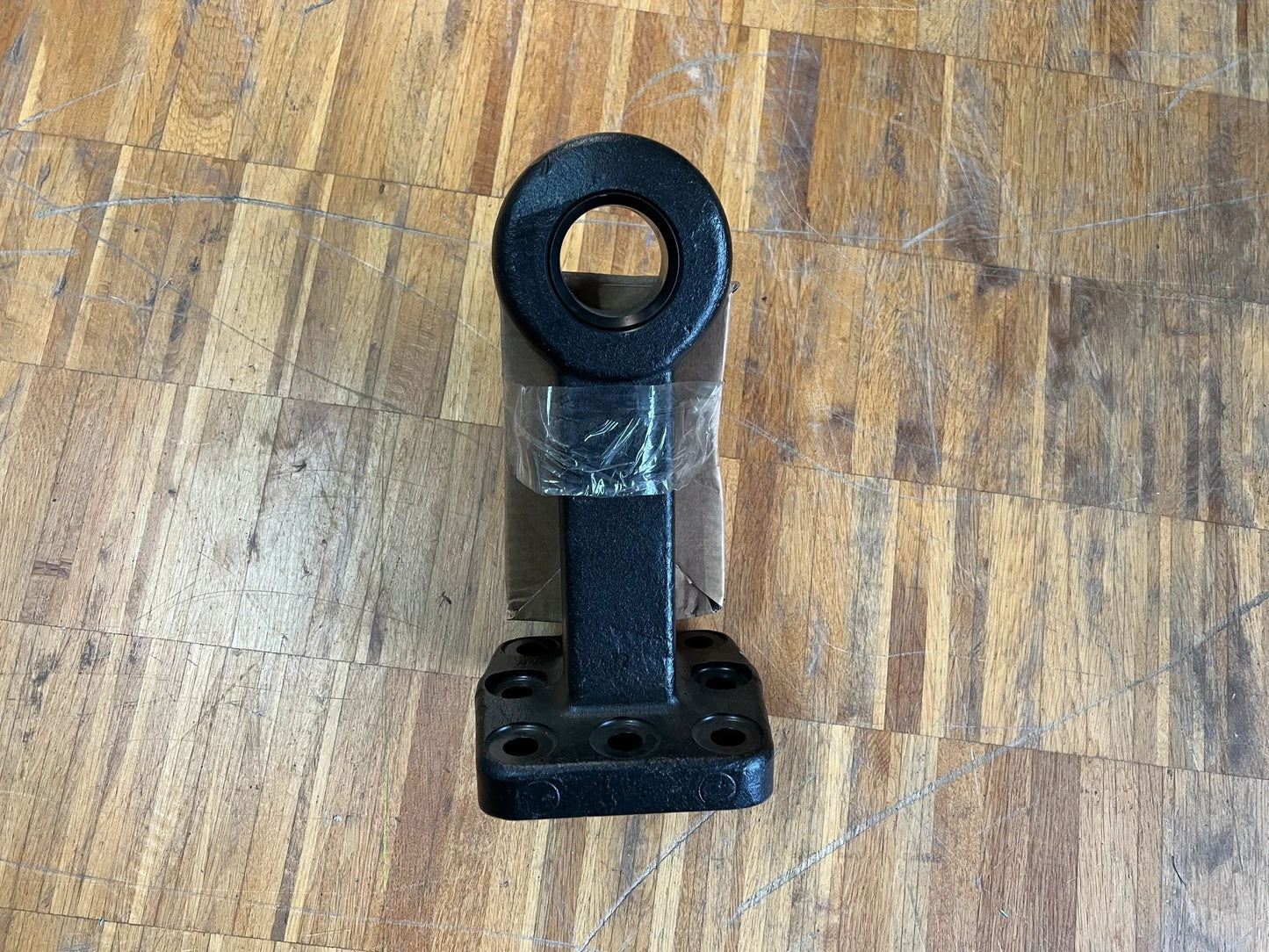 ORIGINAL Ringfeder Zugöse TYP 470 50 mm Flanschzugöse 8-Loch Befestigung NEU