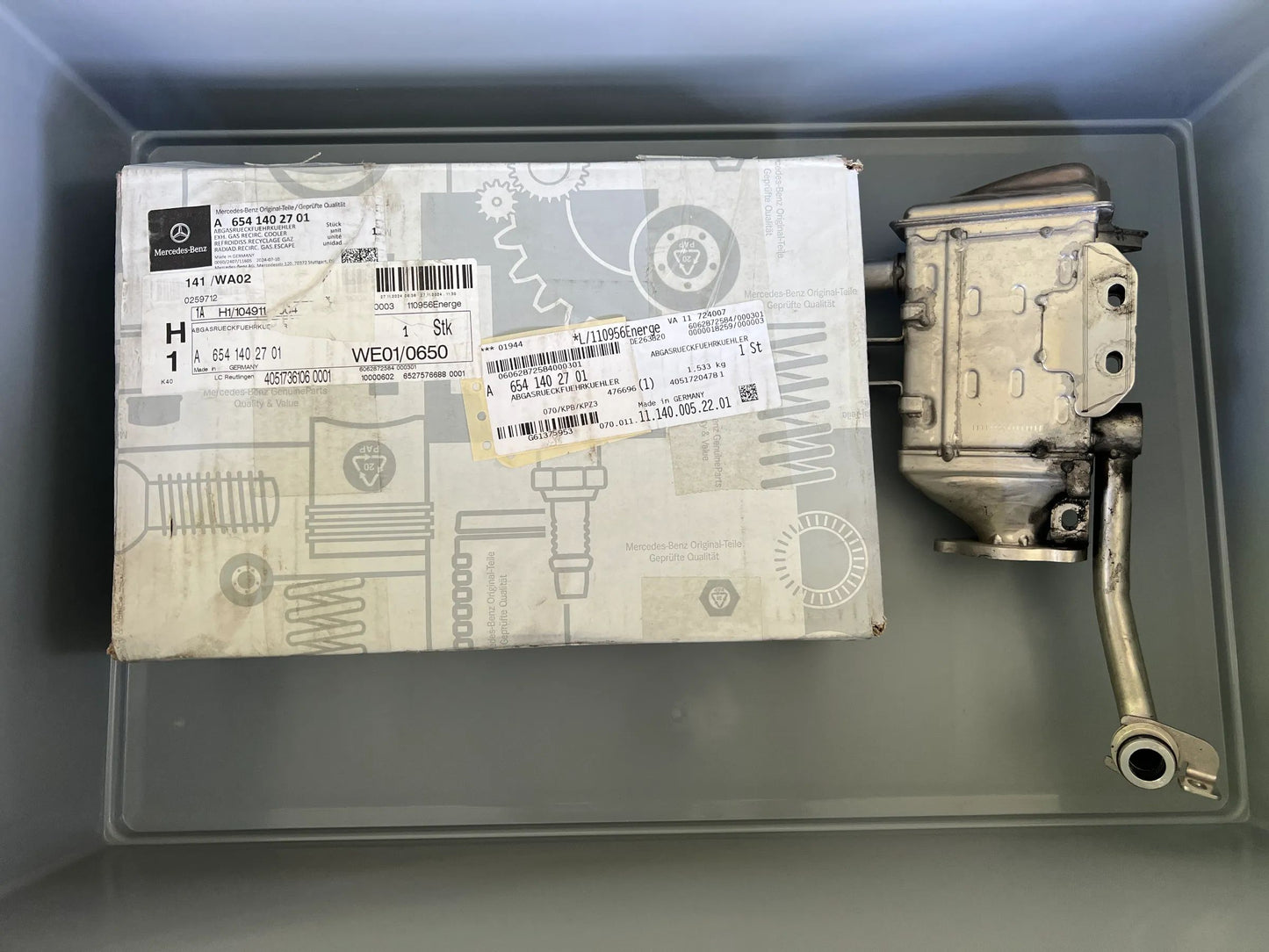 ORIGINAL Mercedes Benz OM654 Abgasrückführkührkühler A6541402701 NEU