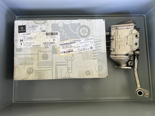 ORIGINAL Mercedes Benz OM654 Abgasrückführkührkühler A6541402701 NEU