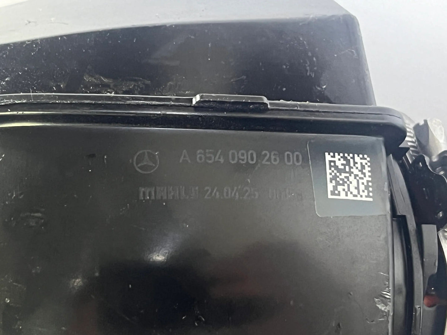 ORIGINAL Mercedes Benz OM 654 Reinluftleitung A6540902600 NEU