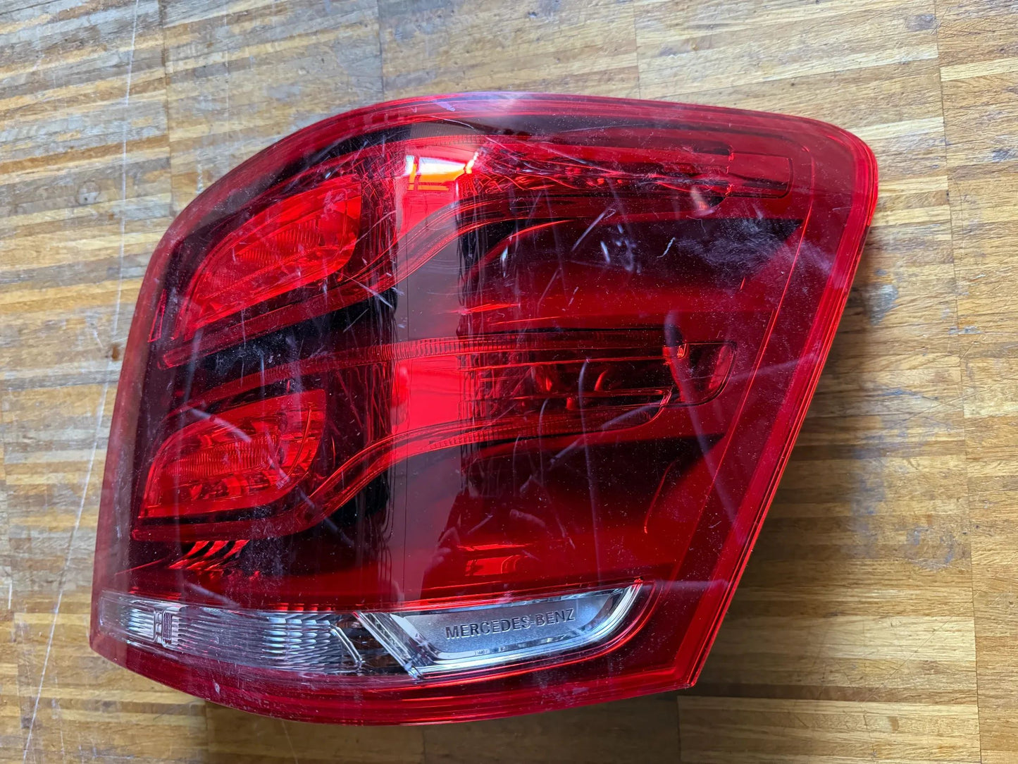 Original Mercedes-Benz C-Klasse GLK X204 W204 Scheinwerfer A2049060657