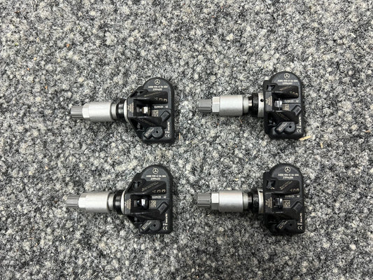 4 X Original Mercedes Benz RDK Reifendruck Sensor A0009054104 NEU