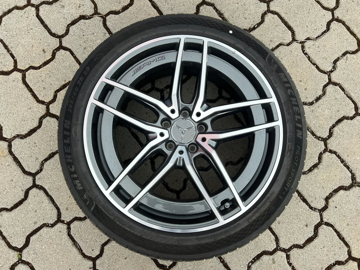 Mercedes Benz SL63 W232 AMG Alufelgen Sommerräder A2324012100 + A2324012200