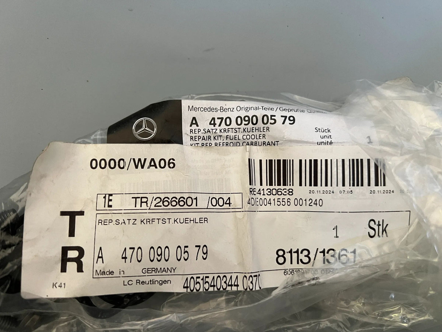 Original Mercedes-Benz Reparatursatz Kraftstoffkühler A4700900579 NEU