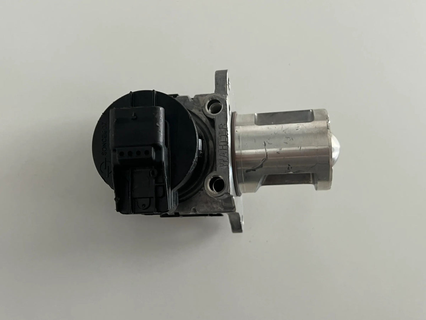 ORIGINAL Mercedes-Benz OM 642 Abgasrückführventil Ventil A6421401060 NEU