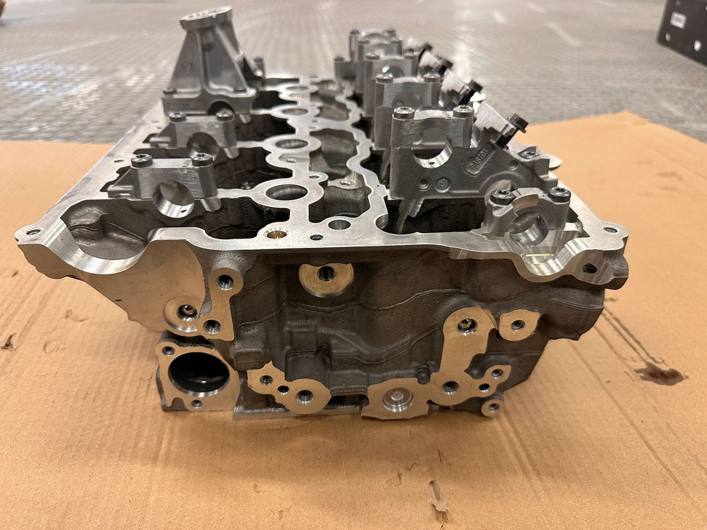 Original BMW Zylinderkopf  7829180 L114H178 7963433 NEU
