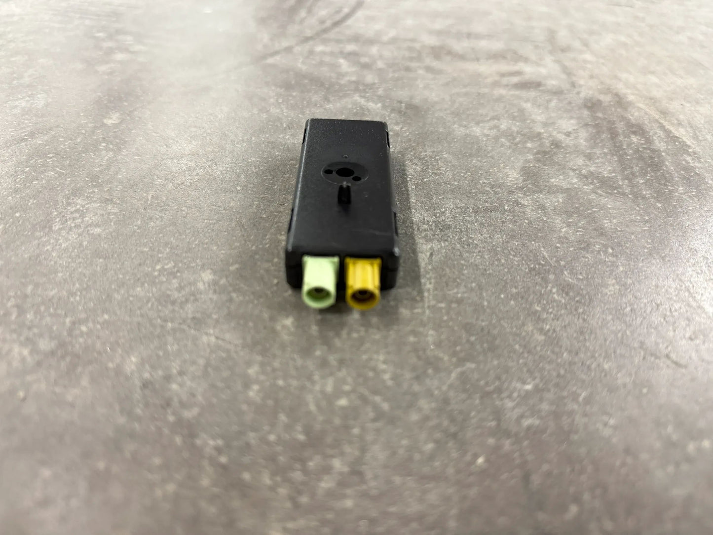 Original BMW i12 i15 i8 Antennenverstärker Diversity 9272871 65209272871 NEU