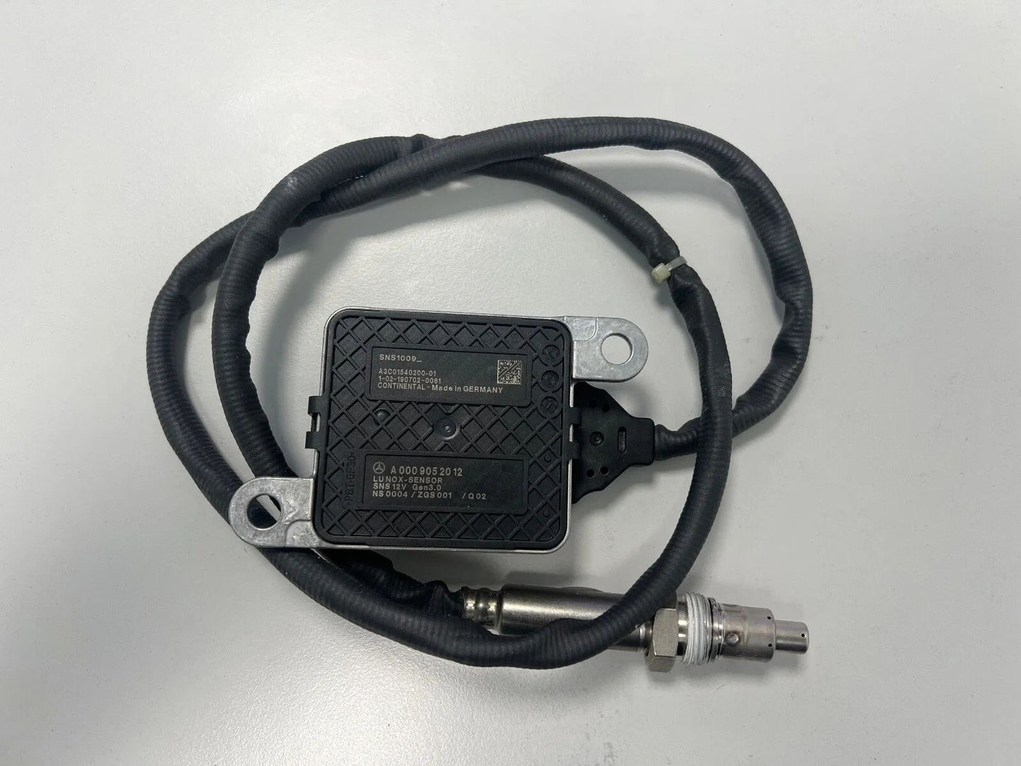 ORIGINAL Mercedes Benz Nox Sensor Lambdasonde A0009052012 NEU
