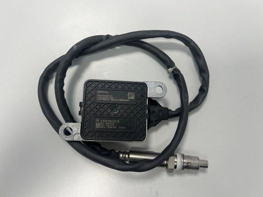ORIGINAL Mercedes Benz Nox Sensor Lambdasonde A0009052012 NEU