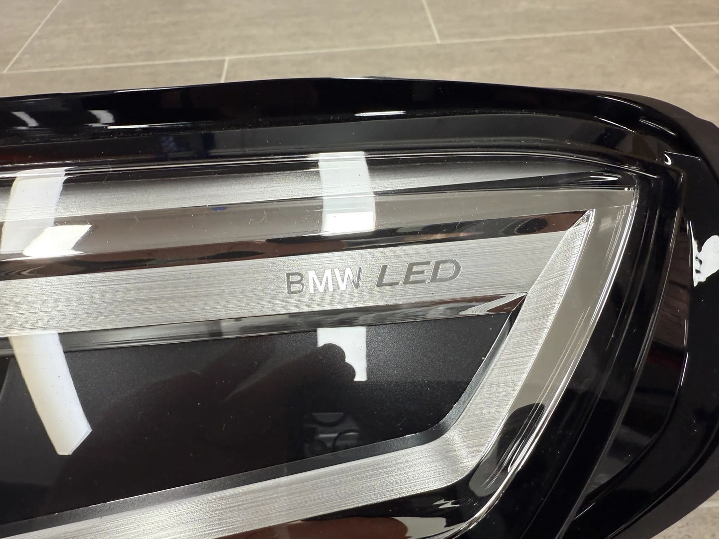 Original BMW X1 U11 LED-Scheinwerfer Links mit Steuergerät 5A9A221 NEU
