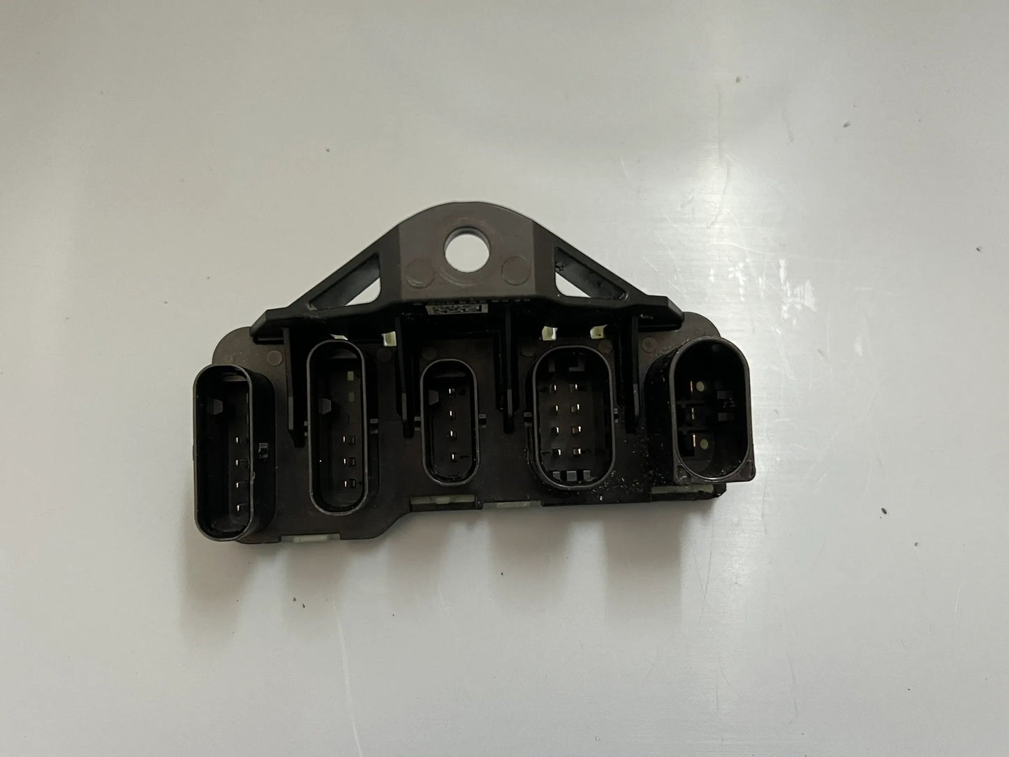 Original Mercedes-Benz Stromverteiler  A0005458538 NEU