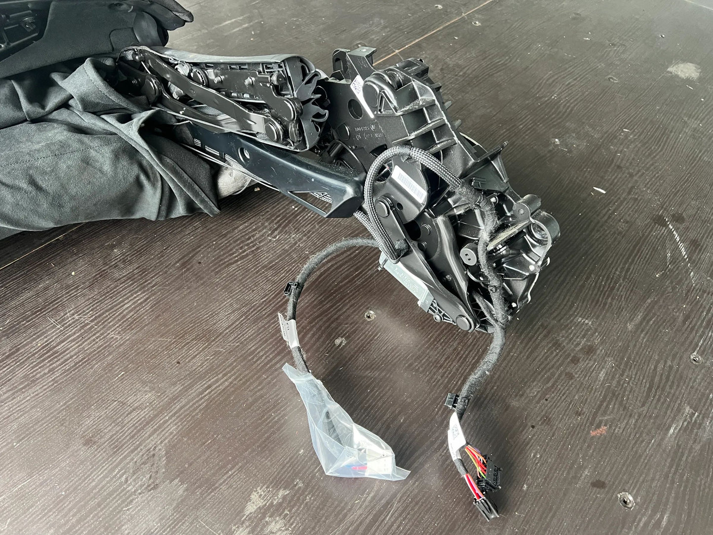 Original Mercedes-Benz SL63 AMG W232 Verdeck Cabrioverdeck A2327704500 NEU