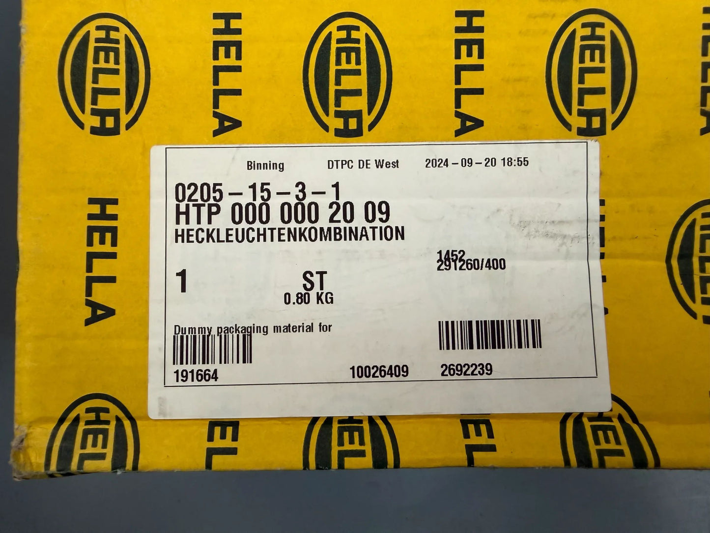 Original Hella Heckleuchte Links 2SL 003 567-311 NEU