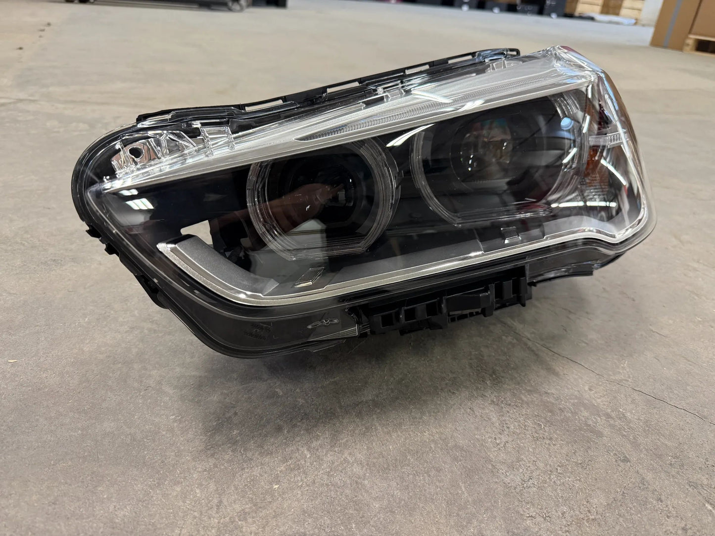 Original BMW X1 F48 Scheinwerfer LED links 7193707 NEU