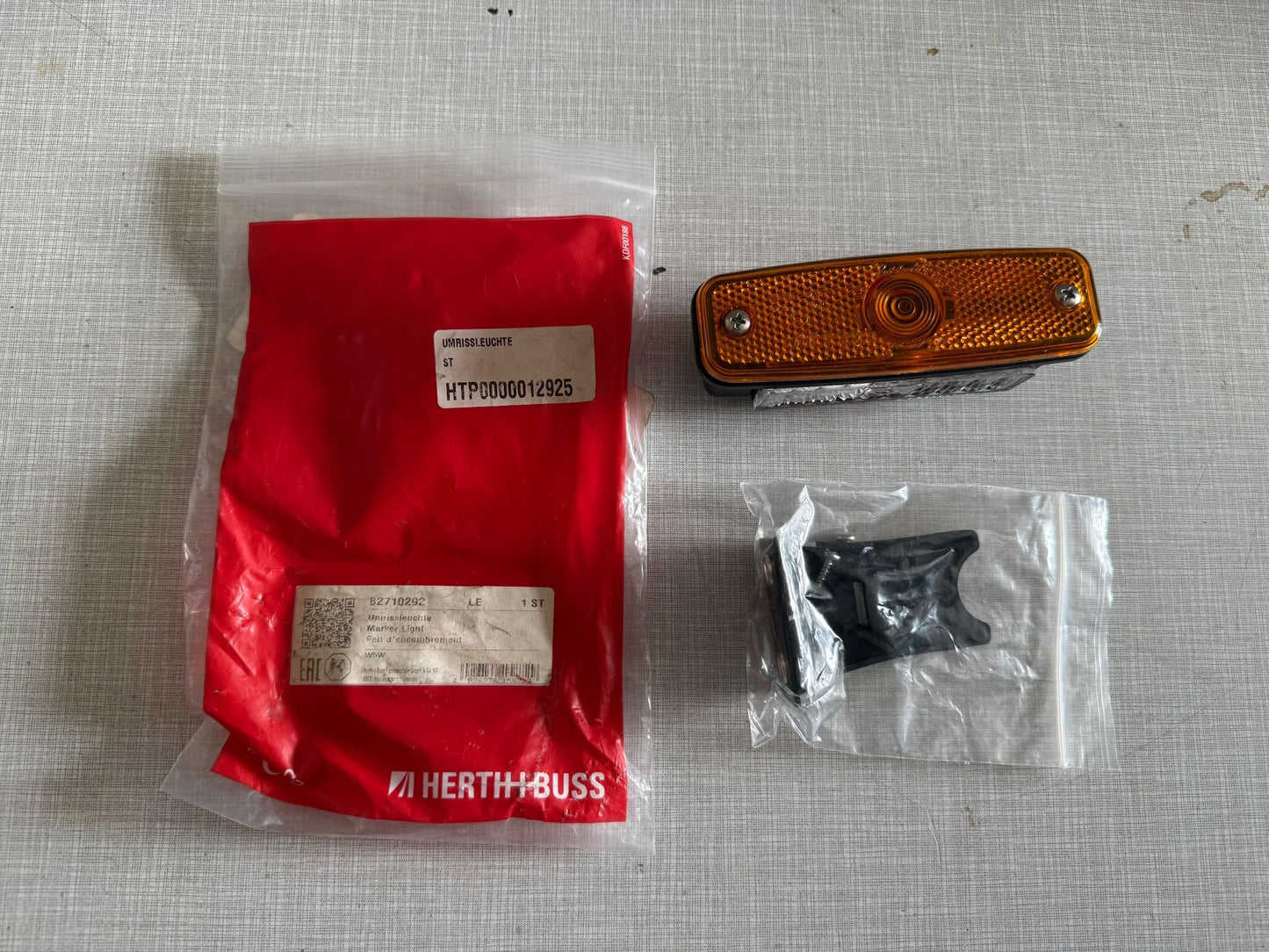 Original Herth+Buss Fahrzeugteile GmbH & Co. KG Umrissleuchte 82710292 NEU