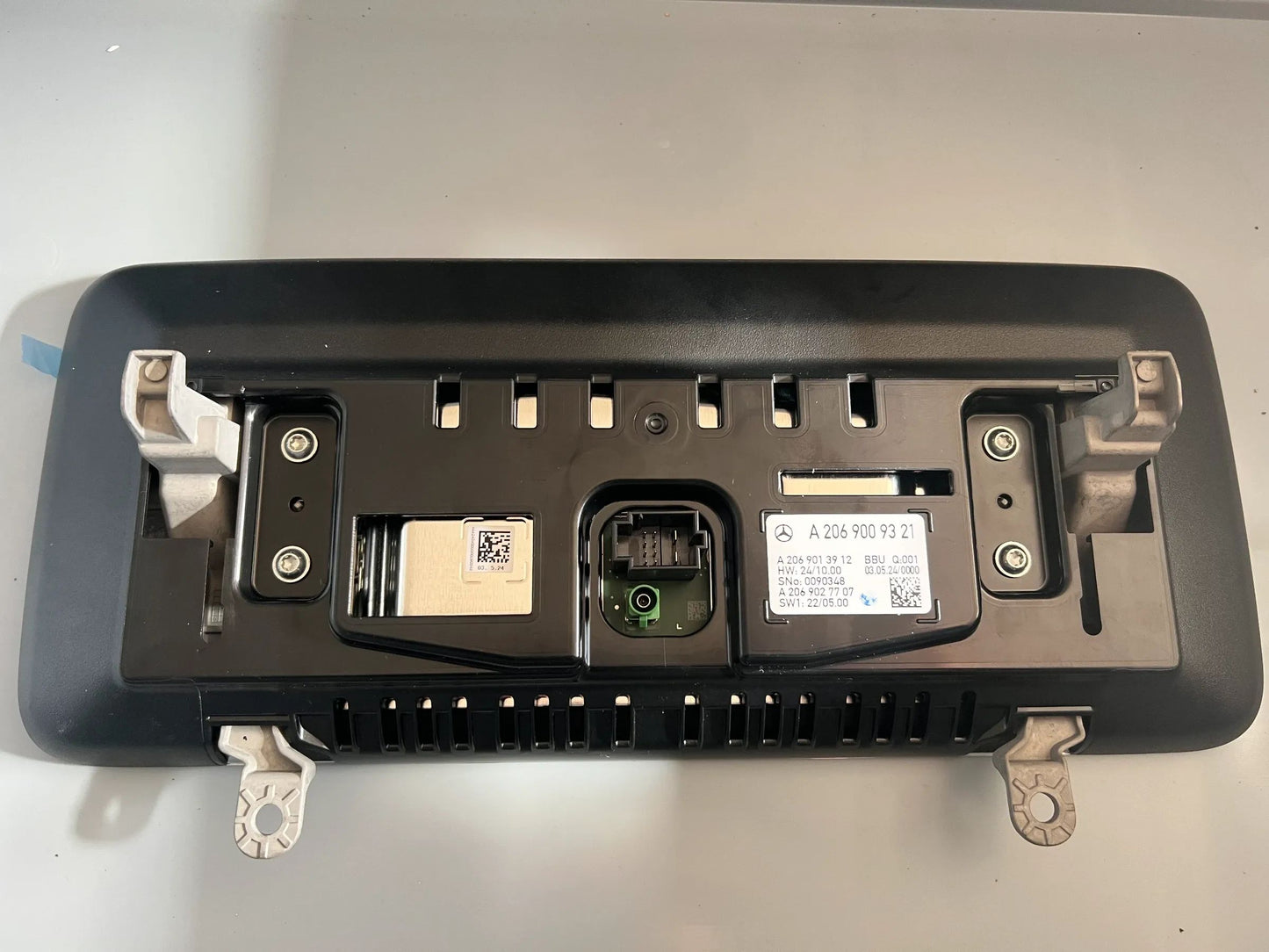 Mercedes-Benz W206/236/254 Digital Tacho Display Kombiinstrument A2069009321 NEU