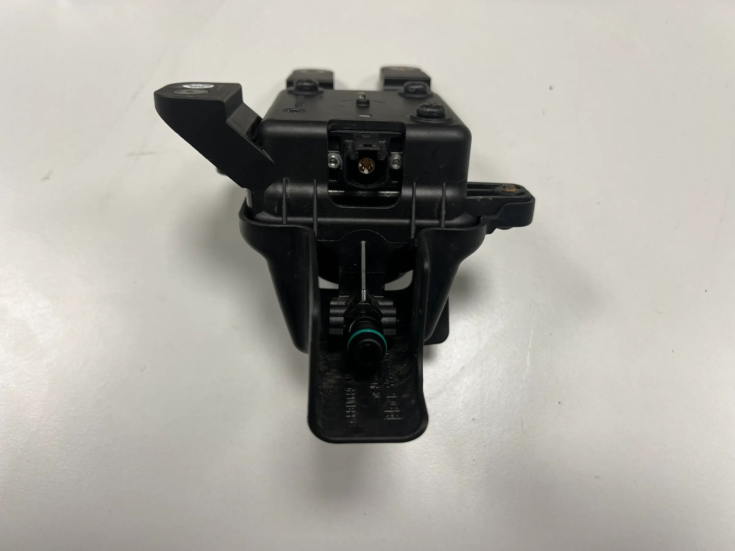 Original Mercedes Benz S-Klasse W222 Infarot-Kamera A2229057307 NEU