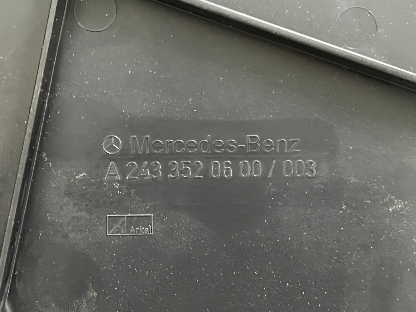ORIGINAL Mercedes Benz EQA EQB Unterbodenabdeckung Hinterachse A2433520600 NEU