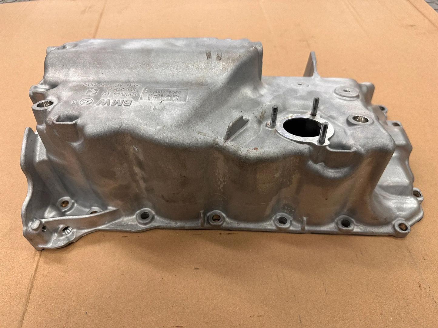 Original BMW Ölwanne 5A6F189 11135A6F189 NEU