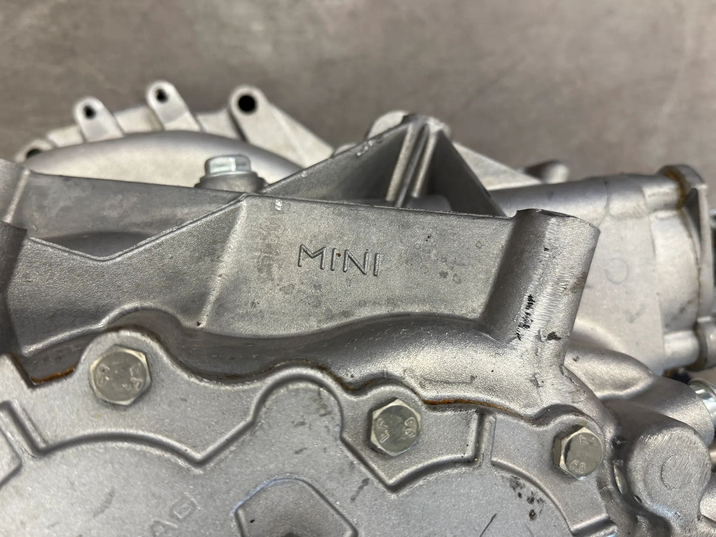 Original Mini Cooper R53 Austausch Verteilergetriebe (ATC700) 7574826 NEU