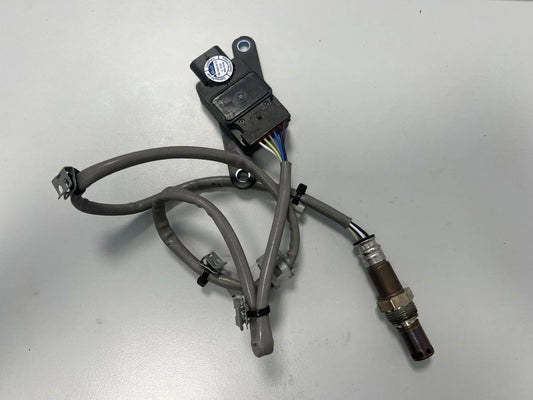 Original Mercedes Benz NOx Sensor Lambdasonde A0009056207 NEU