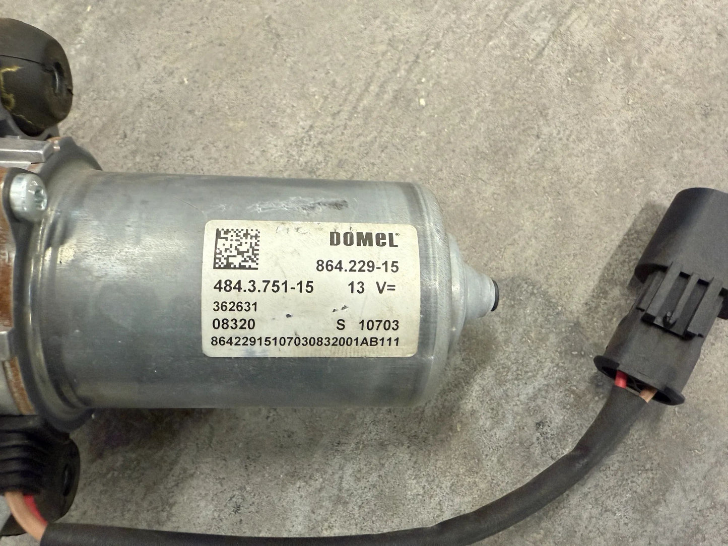 Original BMW i12 i15 i8 Elektrischer Durchlauferhitzer 5A66203 9873691 NEU