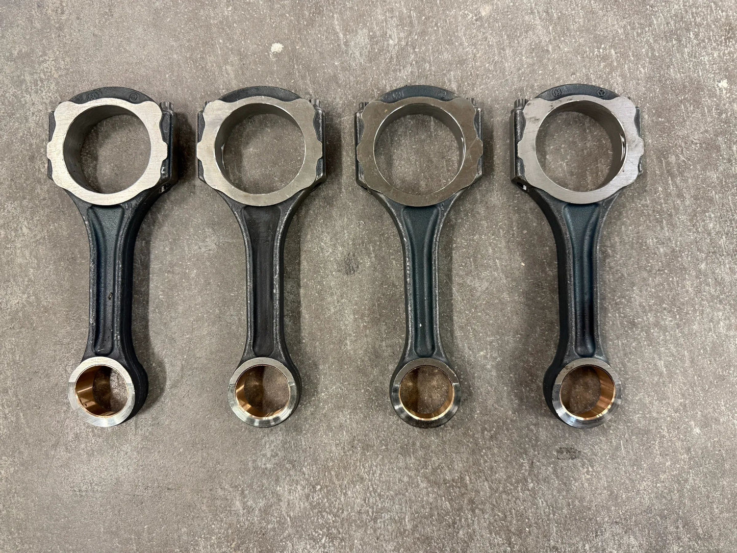 4 X Original Mercedes Benz OM 654 656 Pleuelstange A6540301500 NEU