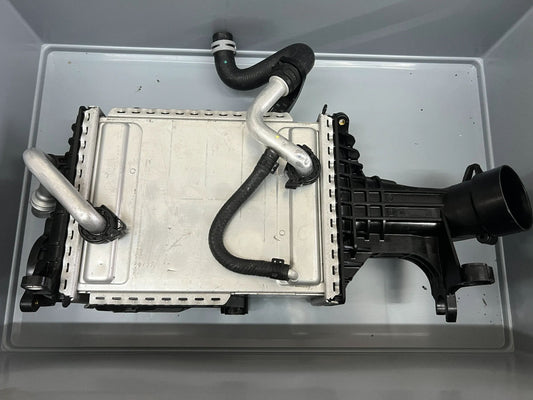 ORIGINAL Mercedes Benz OM 656 Ladeluftkühler A6560903900