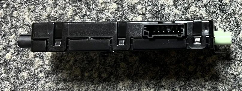 Original BMW Steuergerät für die Telematik-Antenne 8735983 NEU
