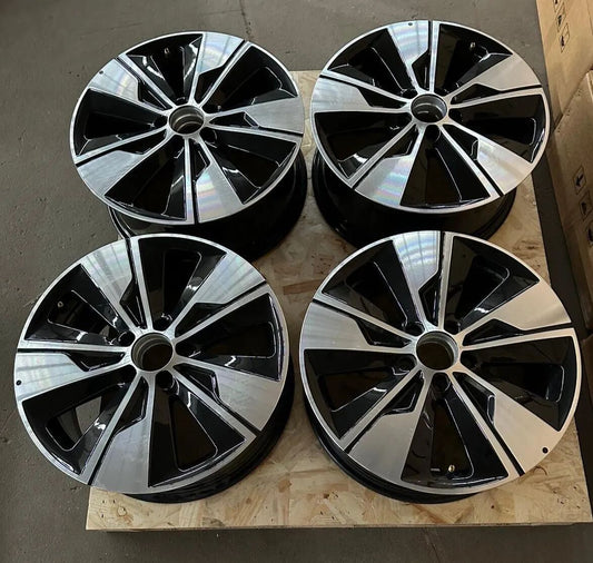 4 X ORIGINAL Mercedes Benz W447/W448 V-Klasse/Vito 18 Zoll Felge A44740155007X23