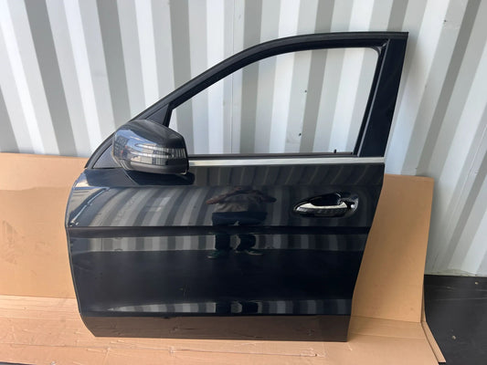 Original Mercedes-Benz ML/GLE W166 TÜR VORNE LINKS 9040 Schwarz NEU