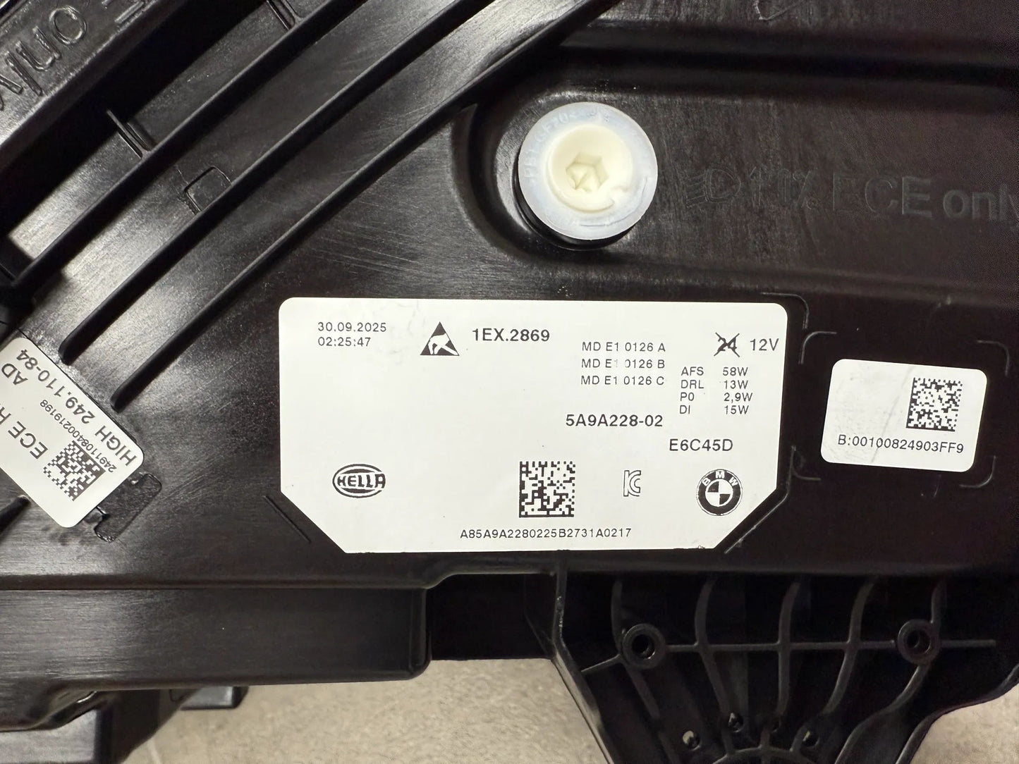 Original BMW X1 U11 LED-Scheinwerfer Rechts mit Steuergerät 5A9A228 NEU