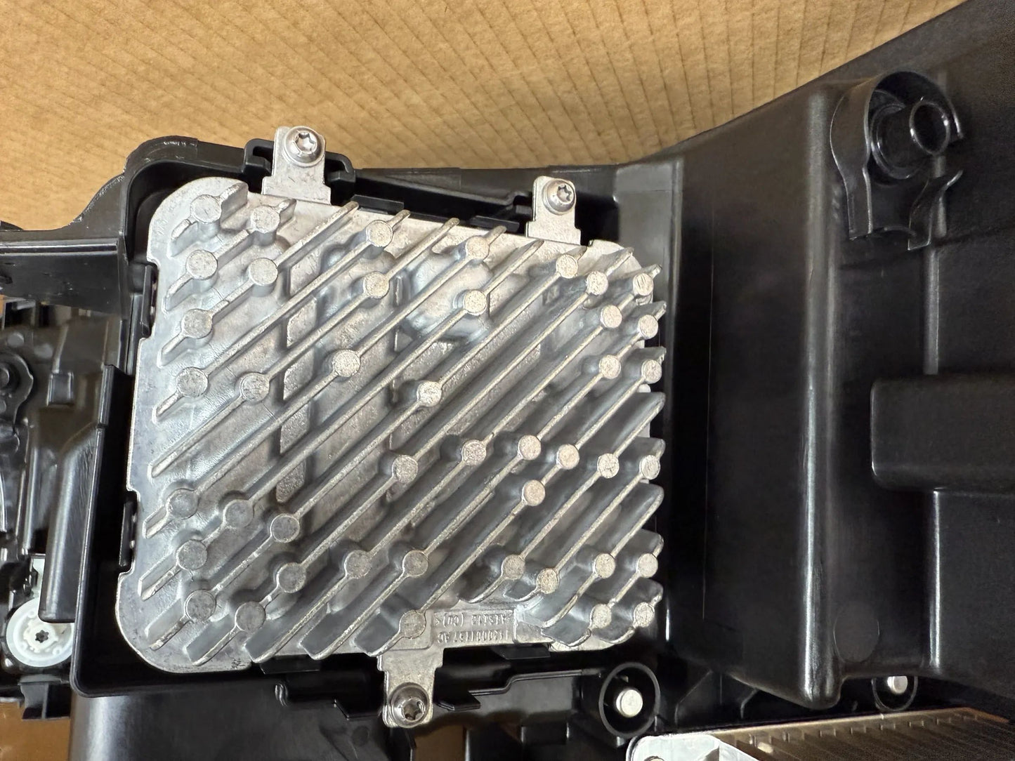 Original BMW X1 U11 LED-Scheinwerfer Rechts mit Steuergerät 5A9A242 NEU