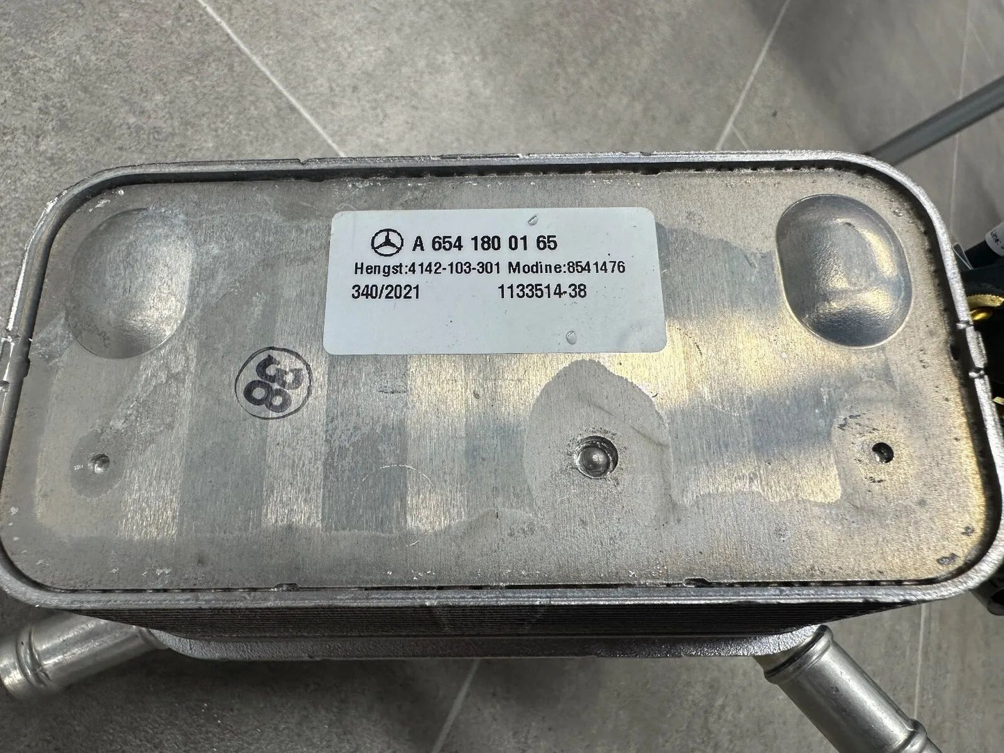 ORIGINAL Mercedes Ölfilterbock mit Ölkühler OM654 A6541806300 / A6541806100 NEU