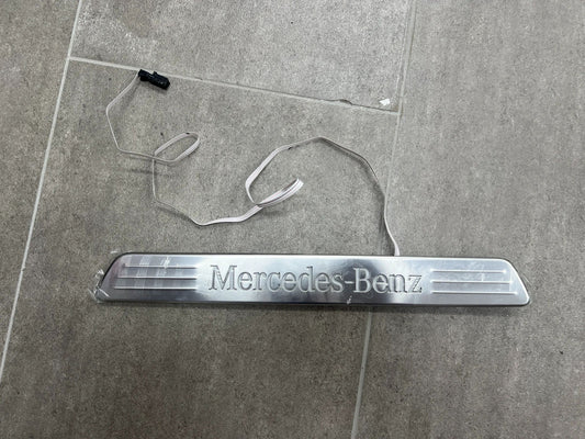 Mercedes-Benz W447 V-Klasse Einstiegsleiste/Zierblende Beleuchtung A4476860200
