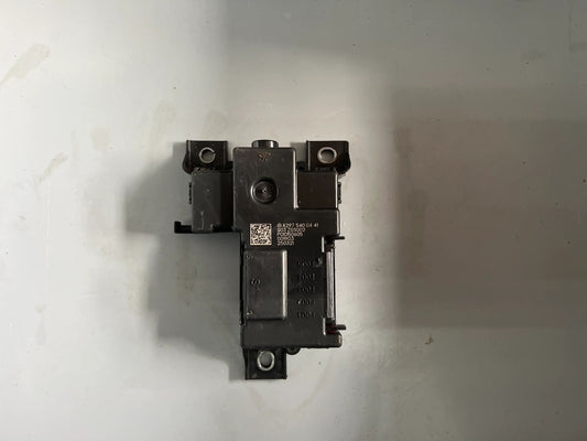 Original Mercedes Benz Sicherungsdose A2975400441 NEU