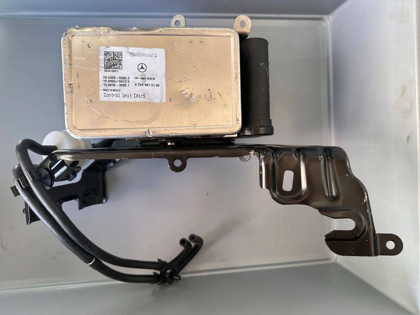 Original Mercedes-Benz GLC W254 Kompressor Air Suspension A2549015100 NEU