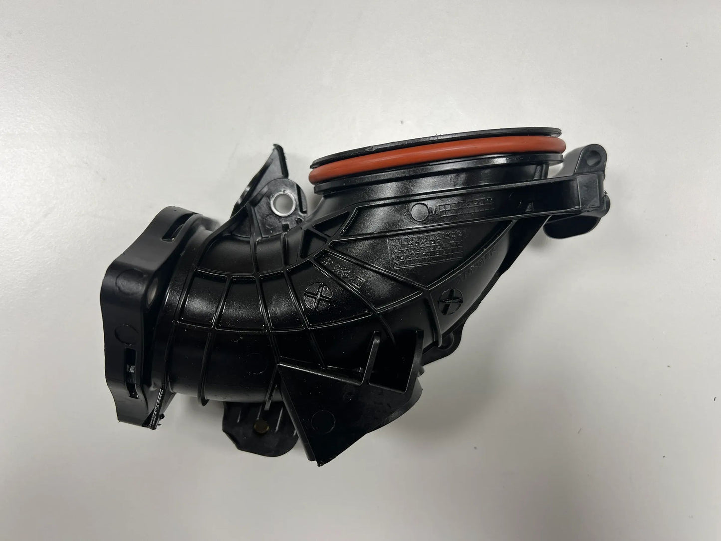 Mercedes Benz Ladeluftrohr Ladeluftleitung Ladeluftkrümmer OM654 A6540904900 NEU