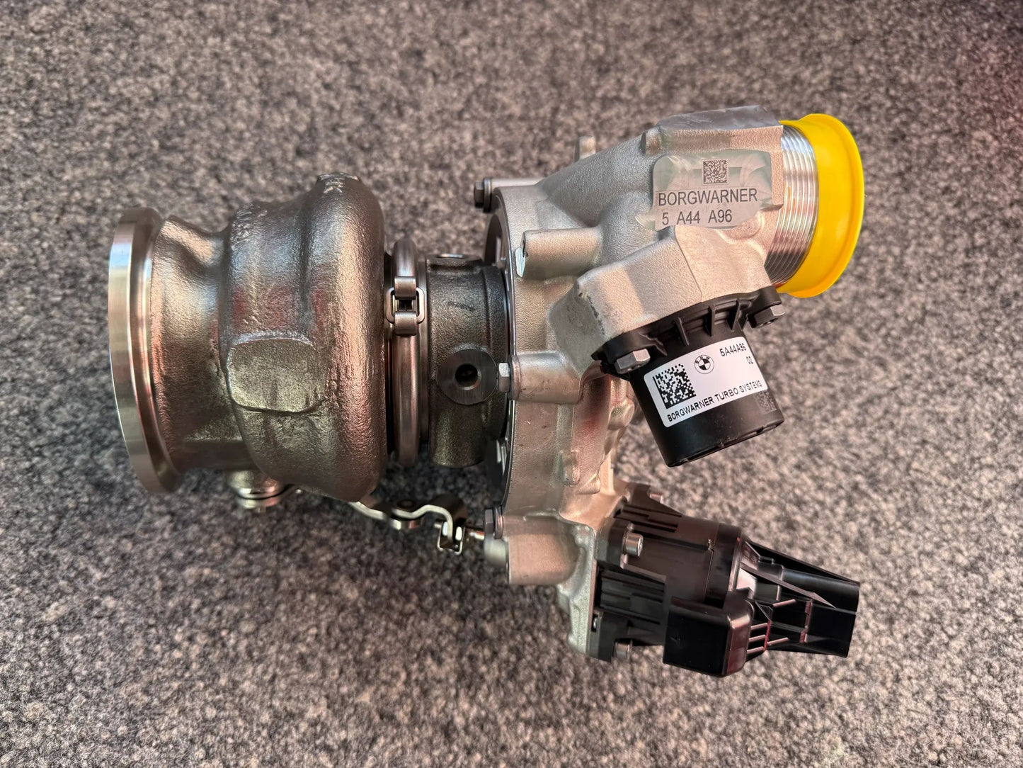Original Borgwarner BMW Turbolader 5A44A9602 11655A44A9602 NEU