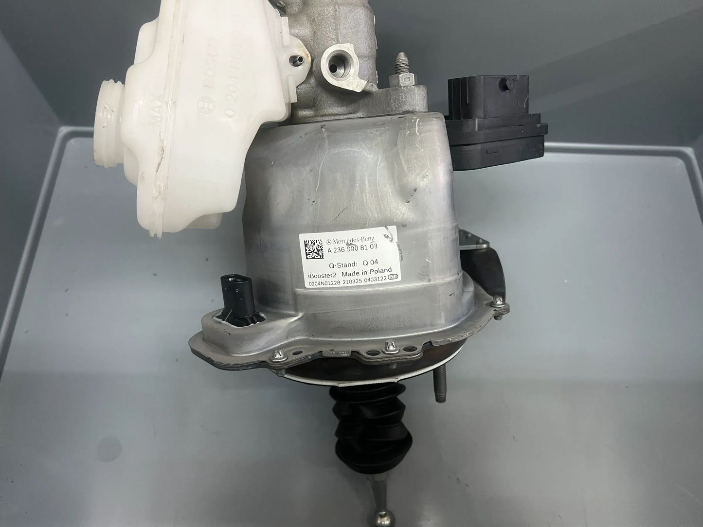 Original Mercedes-Benz 206 236 Steuergerät Bremskraftverstärker A2369008103 NEU