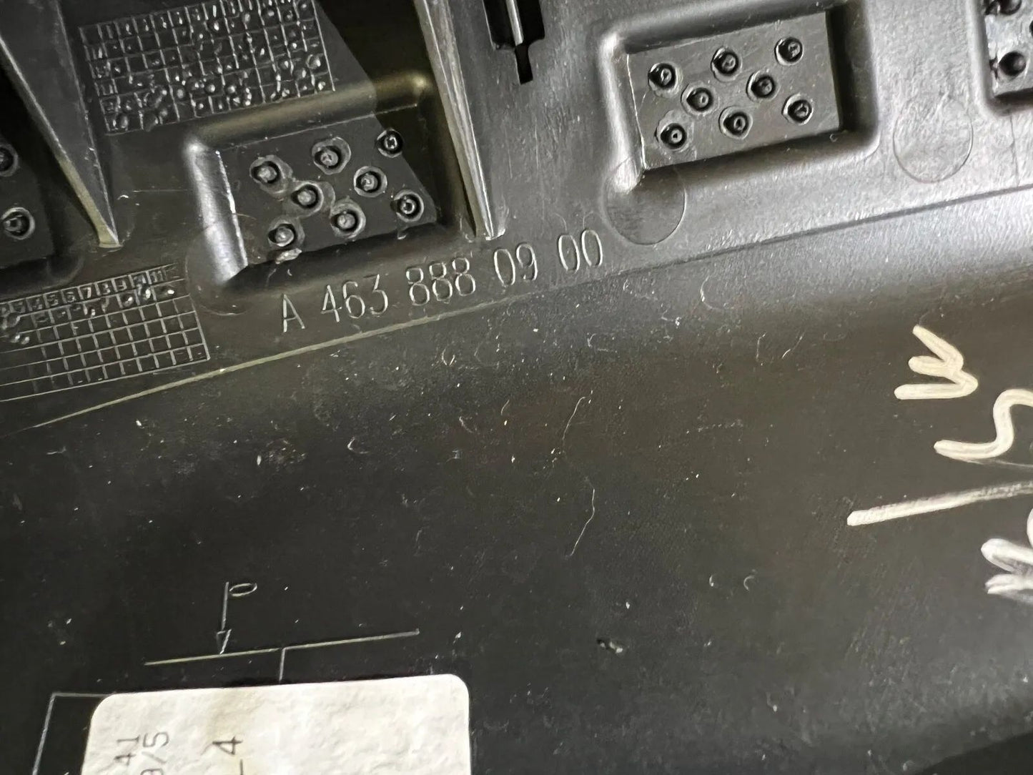 ORIGINAL Mercedes Benz G-Klasse W463 Kühlerverkleidung A4638804302/A4638804102