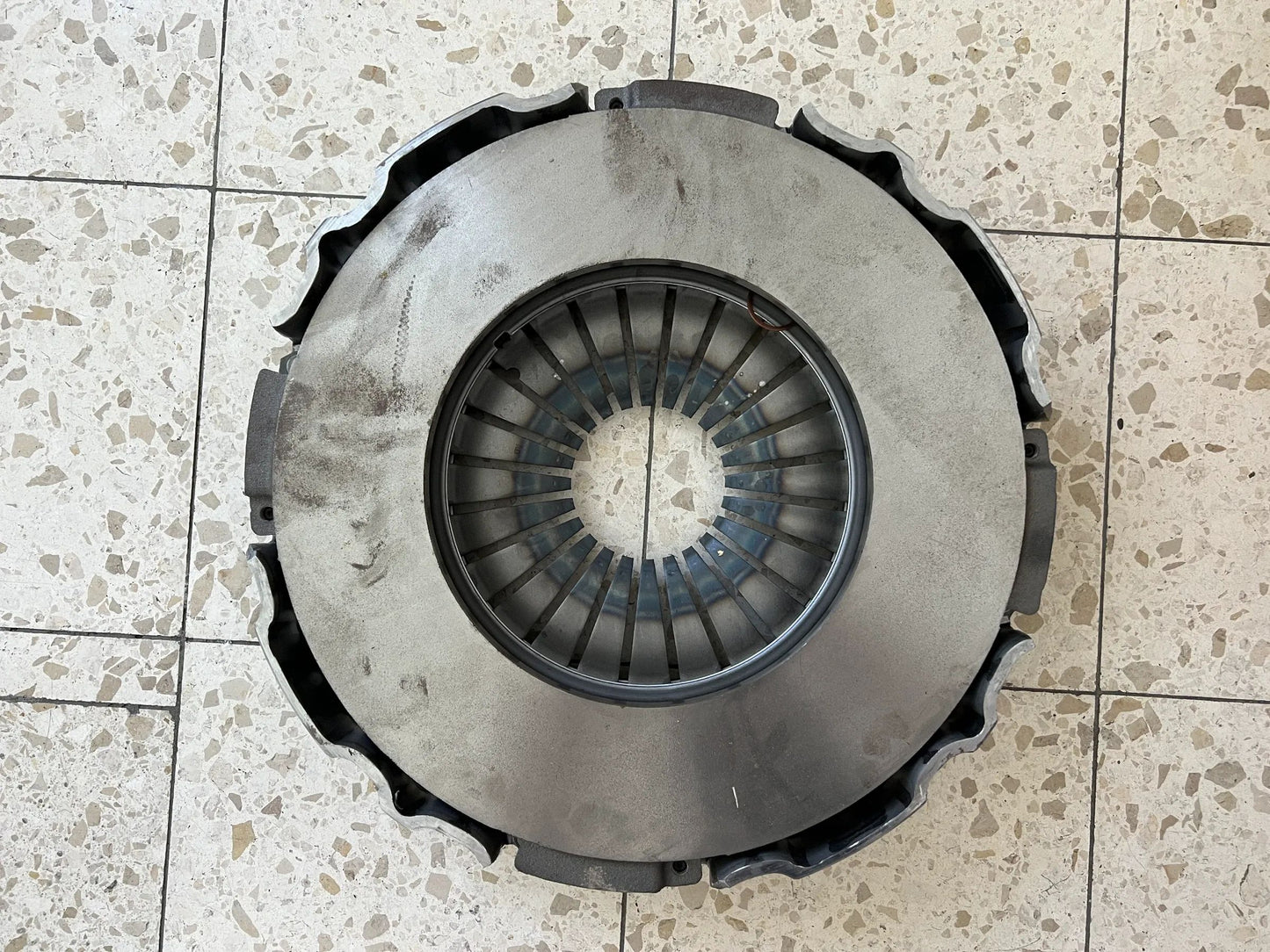 Original Mercedes-Benz ACTROS KUPPLUNG DRUCK SCHEIBE A0102502604 NEU