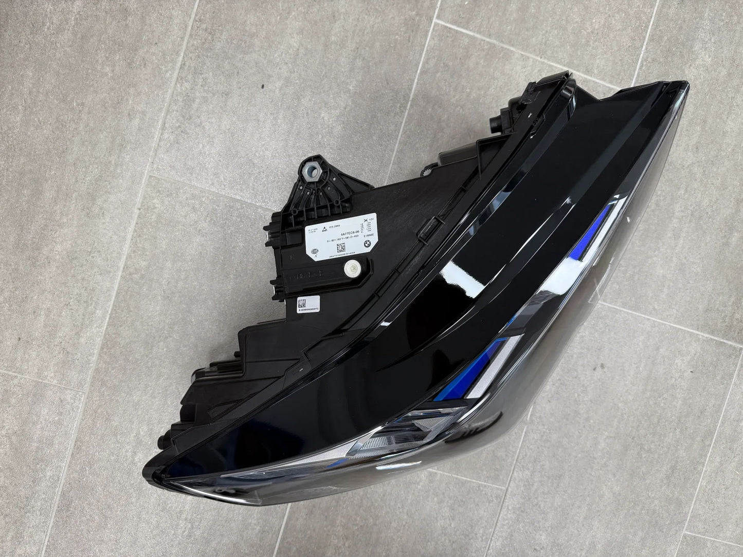 Original BMW X1 U11 LED-Scheinwerfer Rechts mit Steuergerät 5A9A234 NEU