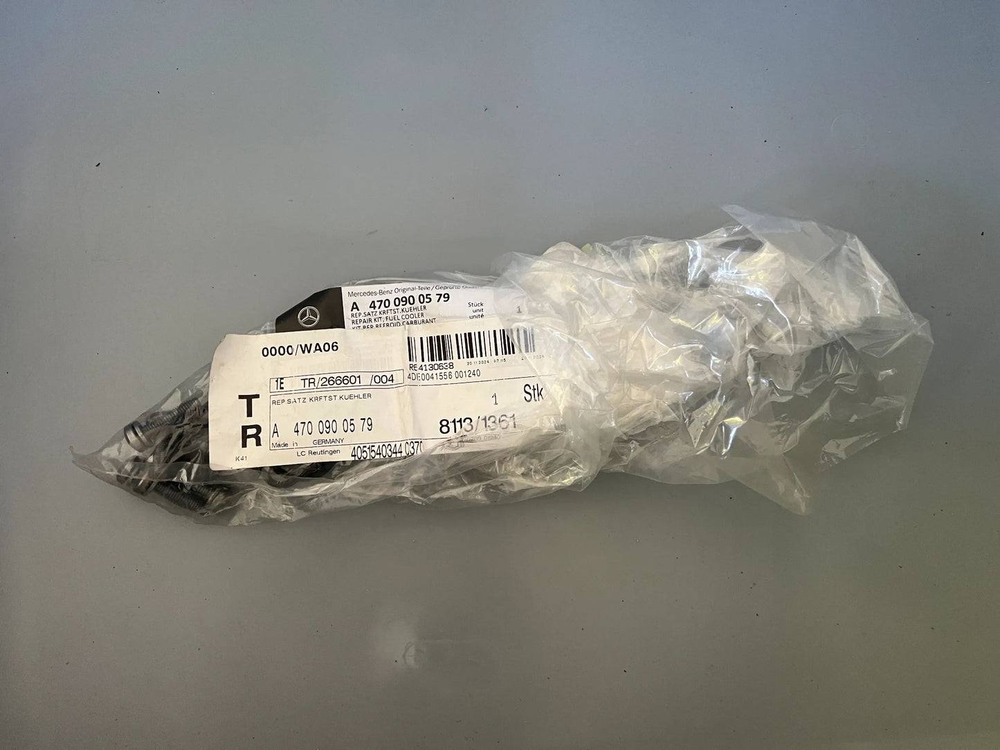 Original Mercedes-Benz Reparatursatz Kraftstoffkühler A4700900579 NEU