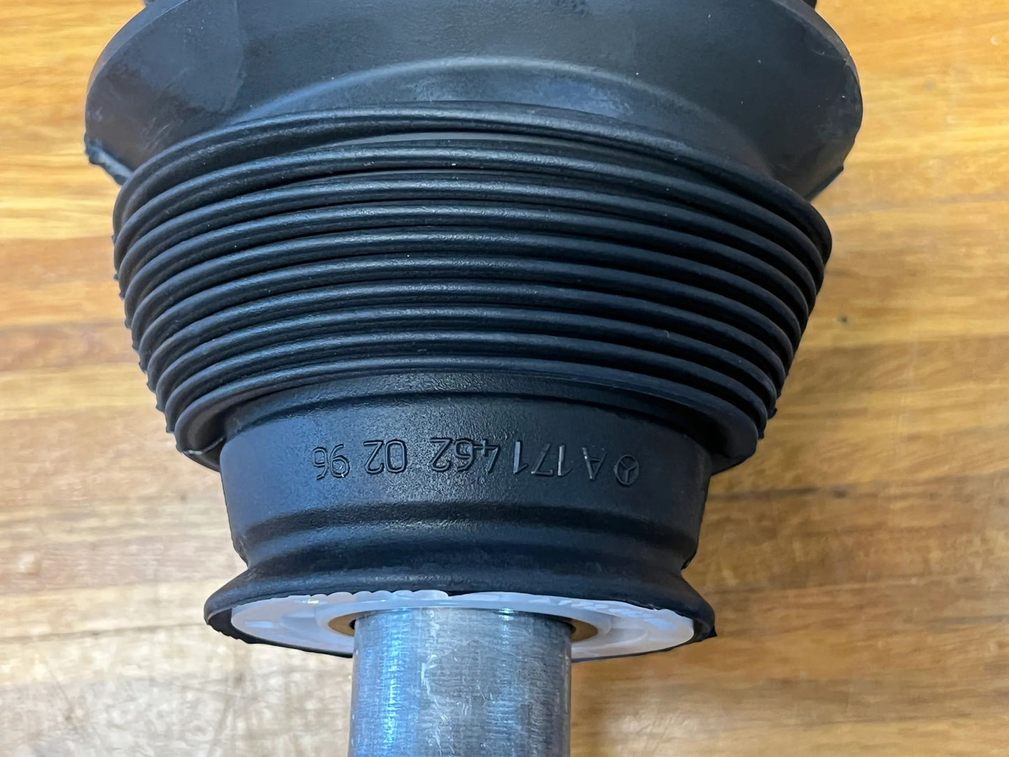 Original Mercedes-Benz SLK/SLC R172 Lenksäule A1724600616 NEU