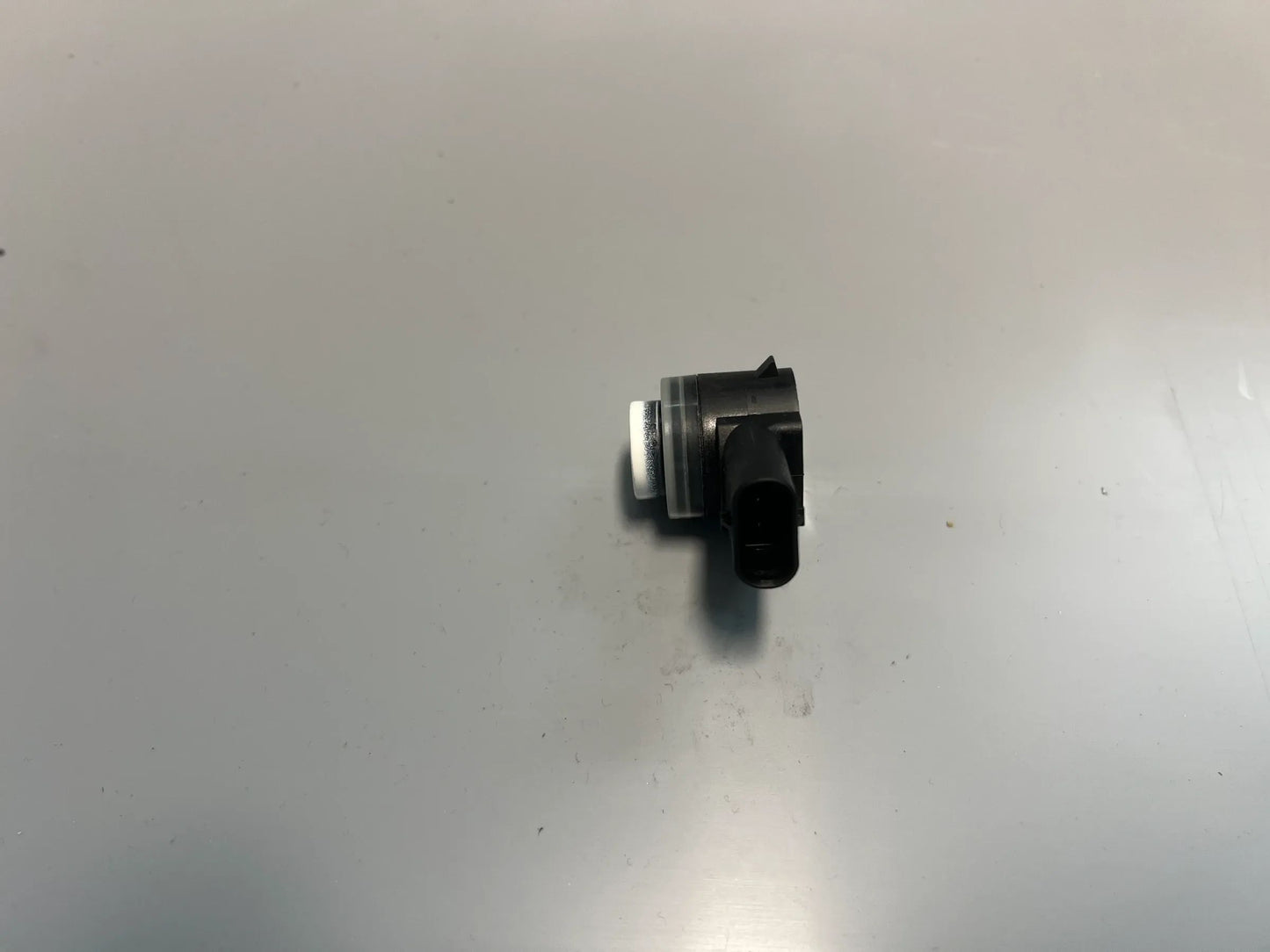 Original Mercedes Benz Parksensor PDC A0009055504 NEU