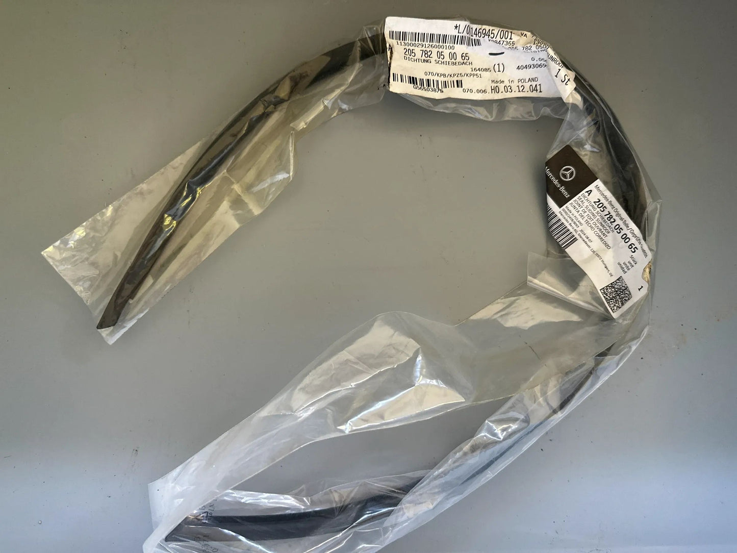 Original Mercedes Benz C-Klasse W205 Dichtung Schiebedach A205782050065 NEU