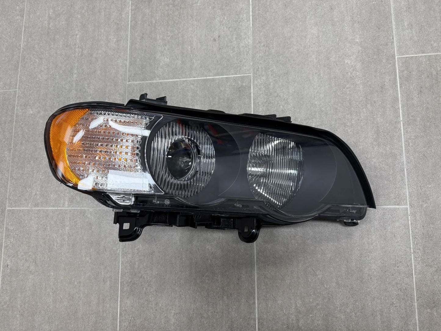 Original BMW X5 E53 Scheinwerfer Xenon Rechts Blinker weiss 63126930238 NEU