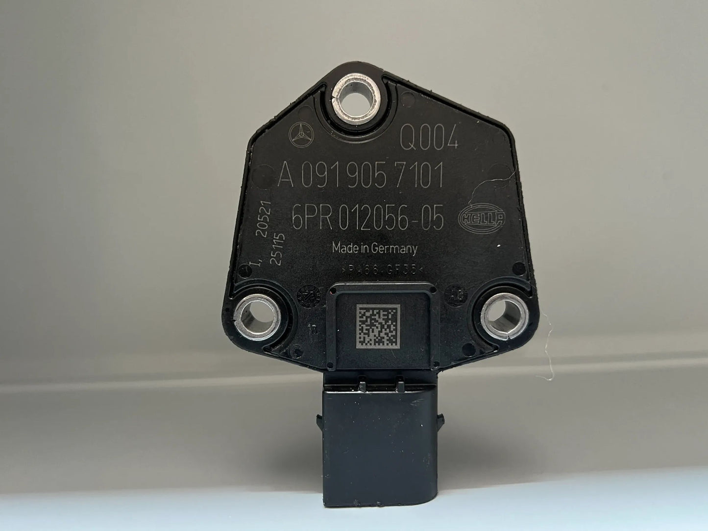 ORIGINAL Mercedes Benz Sensor Motorölstand A0919057101 NEU